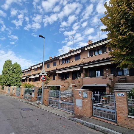 Dam Home Modena Bagian luar foto