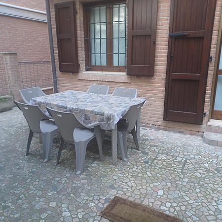 Dam Home Modena Bagian luar foto
